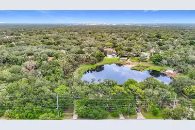 12721 N Armenia Avenue, Tampa, FL 33612 - Photo 74