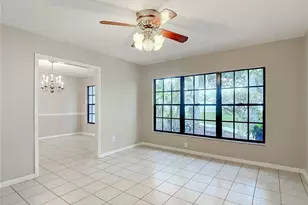 12721 N Armenia Ave, Tampa, FL 33612 - Photo 16