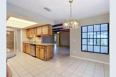 12721 N Armenia Avenue, Tampa, FL 33612 - Photo 26