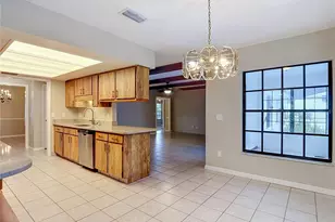 12721 N Armenia Ave, Tampa, FL 33612 - Photo 26
