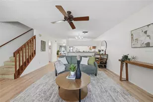 5302 Ladywell Ct, Tampa, FL 33624 - Photo 2