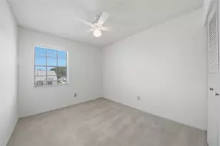 5302 Ladywell Ct, Tampa, FL 33624 - Photo 8