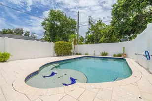 5610 19th Ave S, Gulfport, FL 33707 - Photo 24
