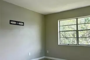 7195 E Bank Dr, Tampa, FL 33617 - Photo 24