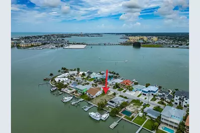 813 Bay Point Drive, Madeira Beach, FL 33708 - Photo 14