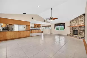 14286 Sunshine Ct, Largo, FL 33774 - Photo 24