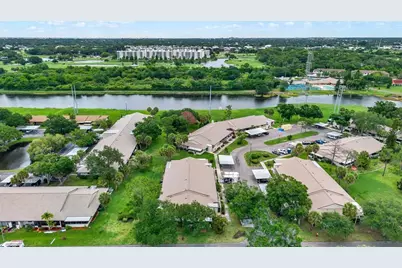1204 11th Circle SE, Largo, FL 33771 - Photo 20