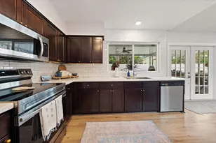 420 Oxford Rd, Palm Harbor, FL 34683 - Photo 16