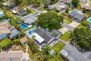 420 Oxford Rd, Palm Harbor, FL 34683 - Photo 44