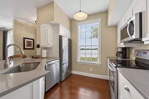9356 Lake Chase Island Way, Tampa, FL 33626 - Photo 18