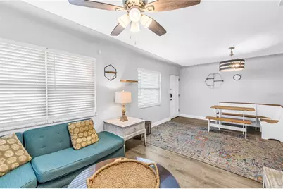 5213 Tangerine Avenue S, Gulfport, FL 33707 - Photo 10