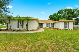 7202 Spring Valley Dr, Tampa, FL 33615 - Photo 4
