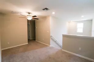 3715 Daisy Bloom Pl, Tampa, FL 33619 - Photo 14
