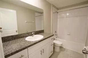 3715 Daisy Bloom Pl, Tampa, FL 33619 - Photo 18