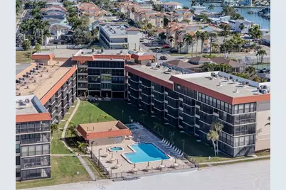 17580 Gulf Boulevard #403, Redington Shores, FL 33708 - Photo 2