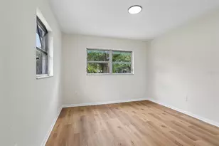 2002 E Idlewild Ave, Tampa, FL 33610 - Photo 10