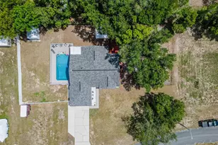 12090 Venice Dr, Spring Hill, FL 34609 - Photo 4