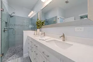 209 Live Oak Ln, Largo, FL 33770 - Photo 32