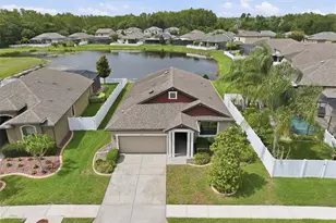 19833 Hidden Gln Dr, Land O Lakes, FL 34638 - Photo 2