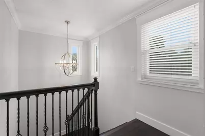 427 Villagrande Avenue S, Saint Petersburg, FL 33707 - Photo 40