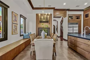 1008 Paseo Del Rio NE, Saint Petersburg, FL 33702 - Photo 10