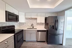 7503 Dolonita Dr, Tampa, FL 33615 - Photo 6