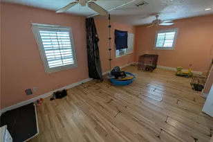 7167 Columbia Cir, Fort Myers, FL 33908 - Photo 10