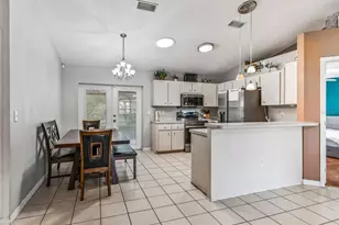 1195 Cr 441, Lake Panasoffkee, FL 33538 - Photo 8