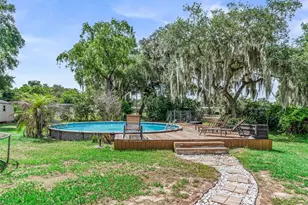 1195 Cr 441, Lake Panasoffkee, FL 33538 - Photo 40