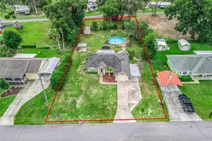 1195 Cr 441, Lake Panasoffkee, FL 33538 - Photo 2