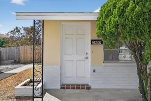 5419 Oceanic Rd, Holiday, FL 34690 - Photo 1