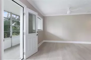 8221 112th St, Seminole, FL 33772 - Photo 14