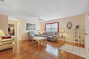 8073 Brentwood Rd, Seminole, FL 33777 - Photo 4
