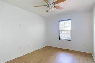 1113 Canyon Oaks Dr, Brandon, FL 33510 - Photo 36