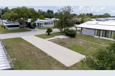 35100 Colony Hills Drive, Zephyrhills, FL 33541 - Photo 4