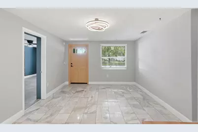 10060 56th Street N, Pinellas Park, FL 33782 - Photo 4