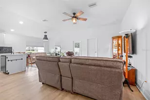 14514 Callen Gln Wy, Wimauma, FL 33598 - Photo 10