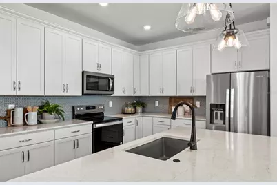 17117 Moonflower Drive, Venice, FL 34293 - Photo 18