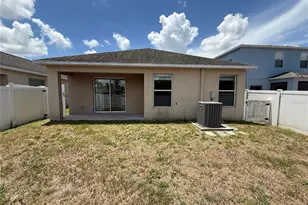 1970 Hawks View Dr, Ruskin, FL 33570 - Photo 14