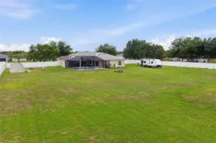 4304 Windmill Ridge Rd, Plant City, FL 33567 - Photo 4