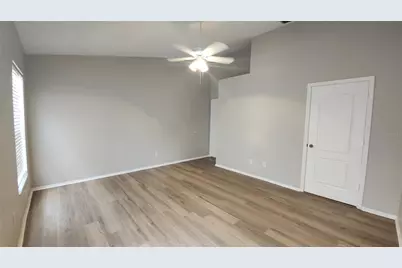12507 Midpointe Drive, Riverview, FL 33578 - Photo 4