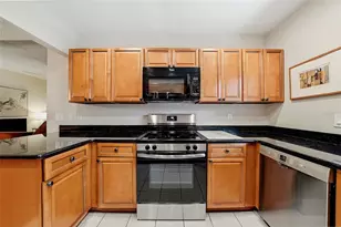 328 Los Prados Dr, Safety Harbor, FL 34695 - Photo 12