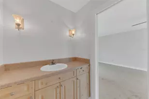 1005 Piano Ln, Apollo Beach, FL 33572 - Photo 36