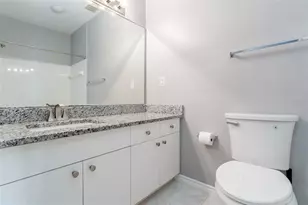 4306 Bayside Village Dr, Tampa, FL 33615 - Photo 24