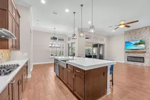 5208 Alafia Falls Dr, Lithia, FL 33547 - Photo 14