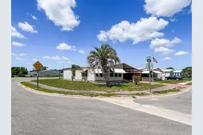 36412 Le Sabre Way, Zephyrhills, FL 33541 - Photo 2