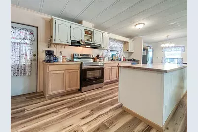 36412 Le Sabre Way, Zephyrhills, FL 33541 - Photo 6