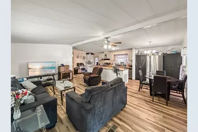 36412 Le Sabre Way, Zephyrhills, FL 33541 - Photo 12