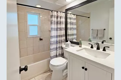 8521 Misty River Court, Tampa, FL 33637 - Photo 20