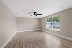 10220 Oak Hill Dr, Port Richey, FL 34668 - Photo 32